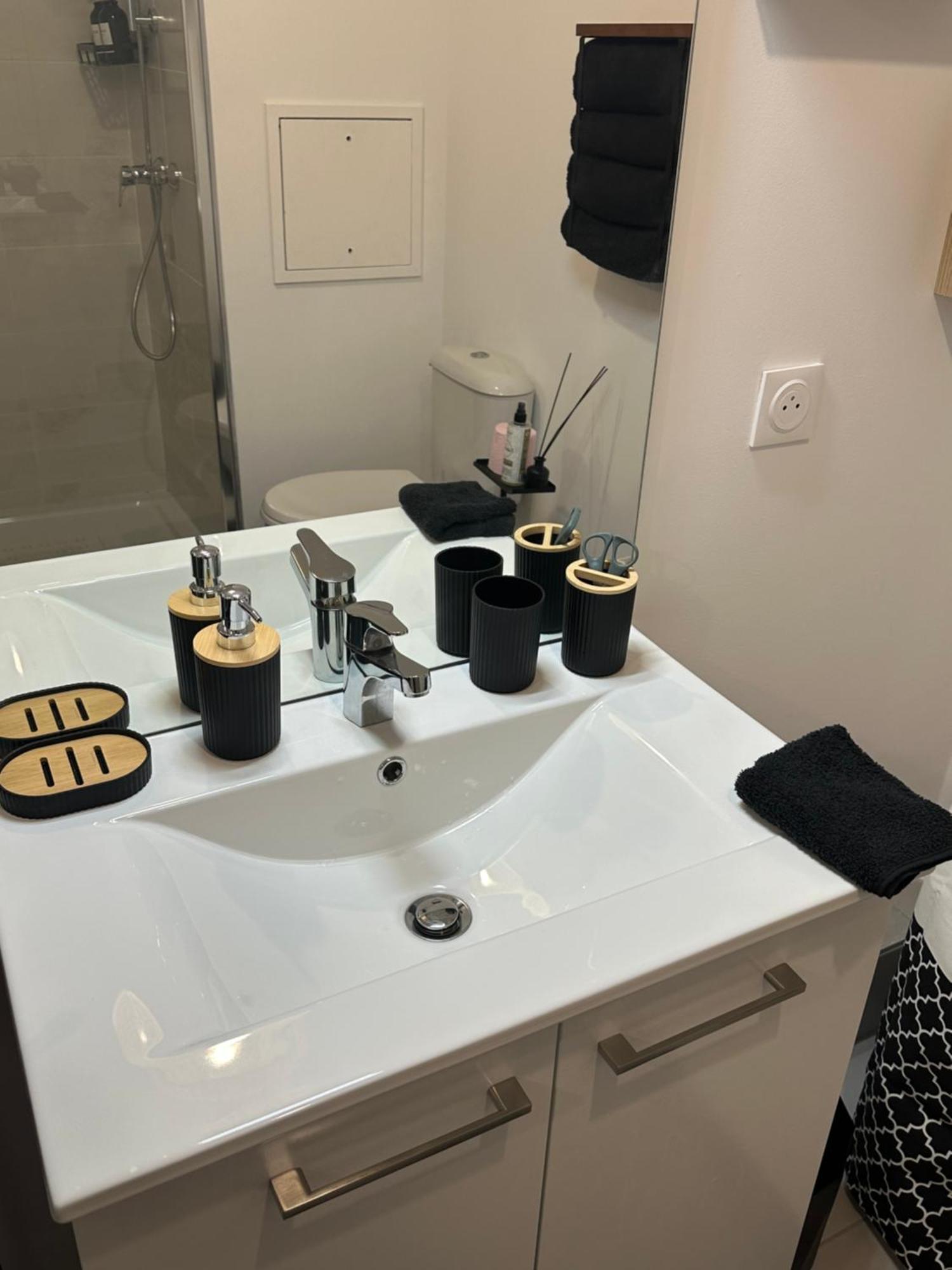 Appartement Entre Paris Et Disney Noisy-le-Grand Dış mekan fotoğraf