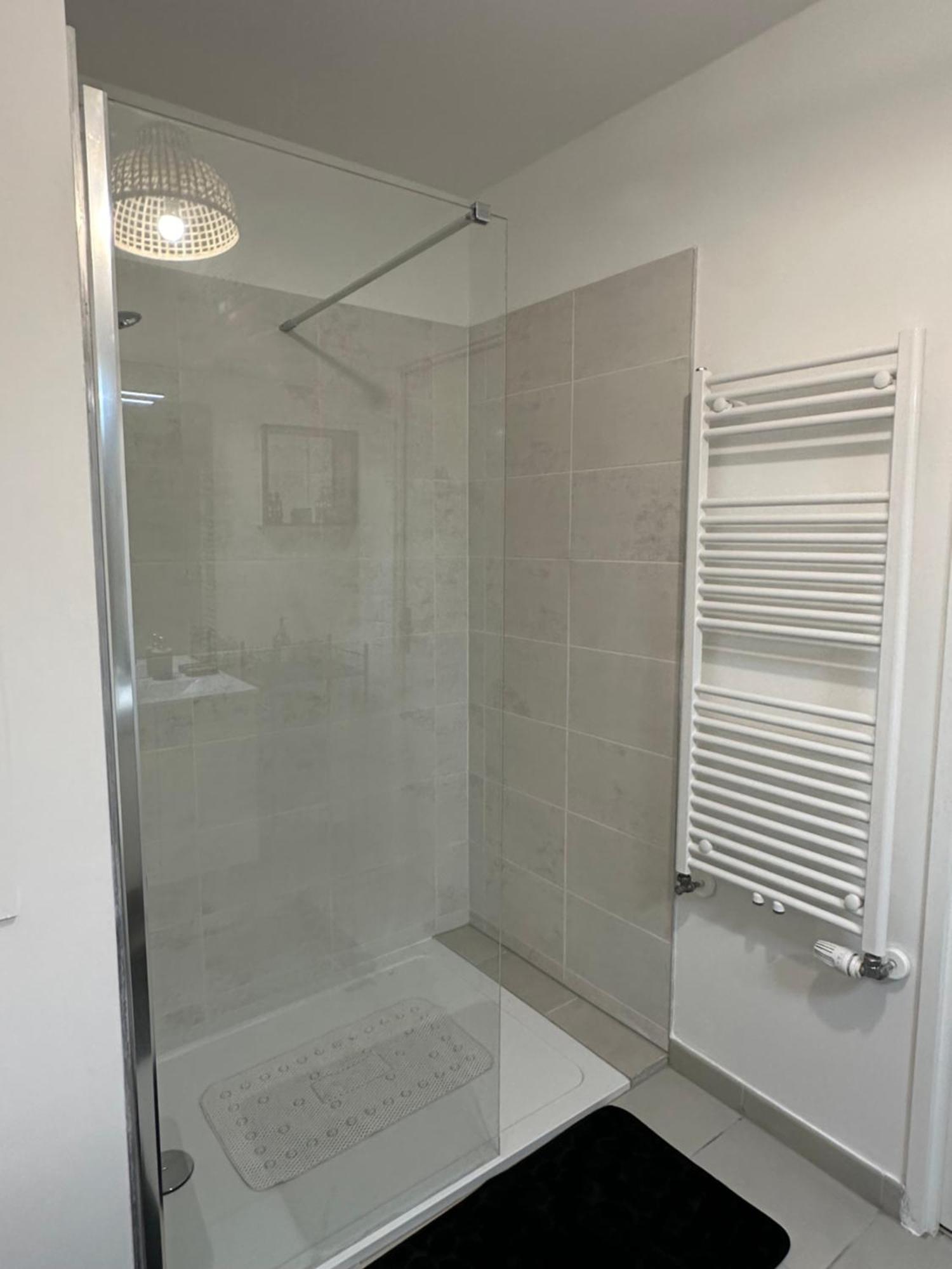 Appartement Entre Paris Et Disney Noisy-le-Grand Dış mekan fotoğraf